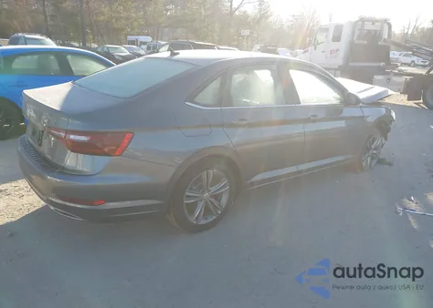 2021 Volkswagen Jetta 1.4T R-Line/1.4T S z USA, uszkodzony, nr VIN 3VWN57BU3MM055641